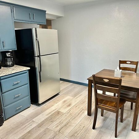 Cozy Winter Getaway With Garden 20-A Villa Oklahoma City Luaran gambar